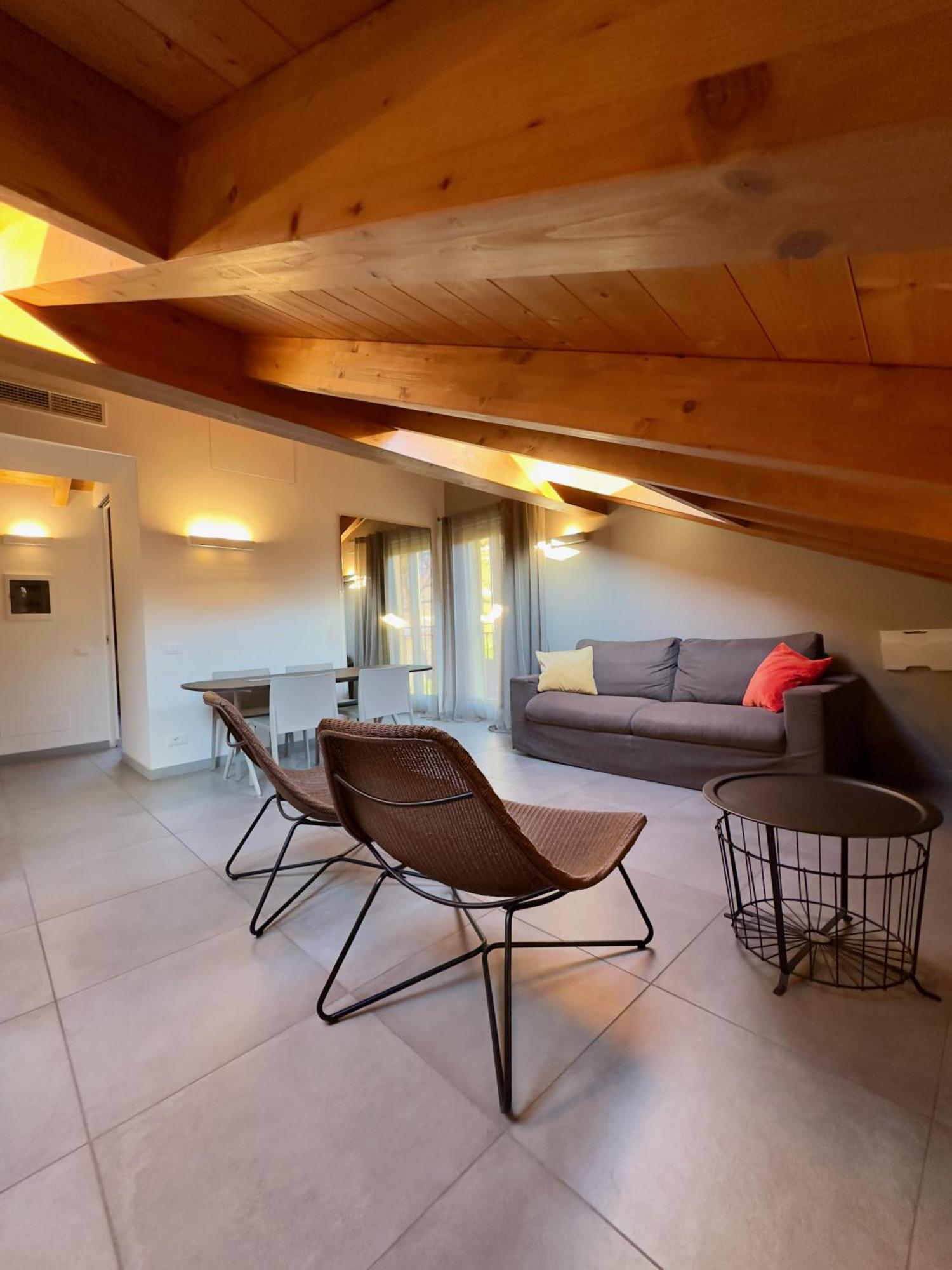 Residence Matilde Oliveto Lario Exteriör bild