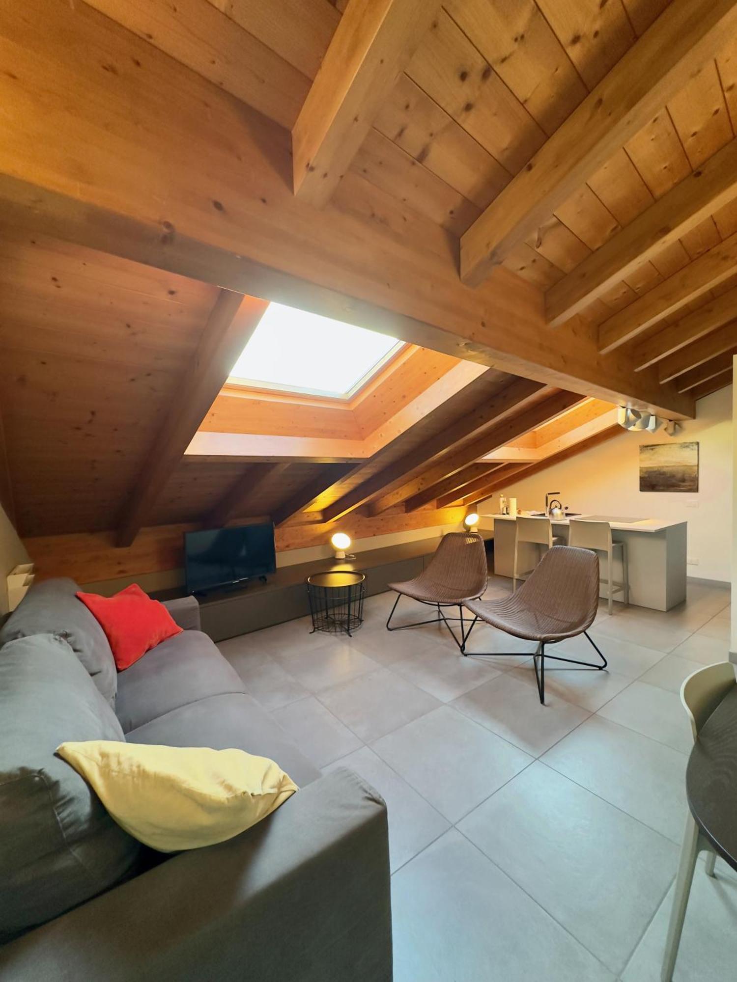 Residence Matilde Oliveto Lario Exteriör bild